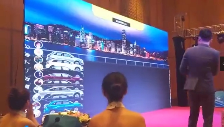 活动现场摇一摇比赛:赛车游戏 热场+带动气氛